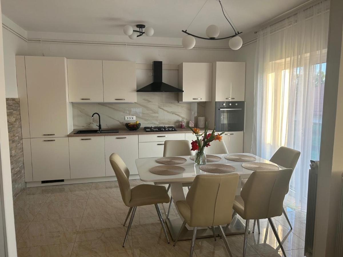 Deluxe Apartman Mimi Viskovo With A Free Parking Space Exteriör bild